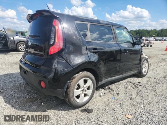 ✅ 2017 Kia Soul • VIN: KNDJN2A28H7489896 • Lot: 65056475. Listed on Copart with 95,111 mi. Free auction sales archive from the USA and detailed vehicle history report at DreamBid. Image 3.