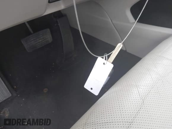 ✅ 2011 Acura TSX • VIN: JH4CU2F64BC015724 • Lot: 42271007. Listed on IAAI with 108,063 mi. Free auction sales archive from the USA and detailed vehicle history report at DreamBid. Image 11.