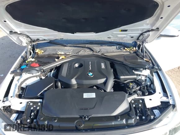 ✅ 2018 BMW 3 Series 330i • VIN: WBA8B9G58JNV00220 • Lot: 43516070. Wystawiony na IAAI z przebiegiem 113 508 mil. Bezpłatny archiwum sprzedaży aukcyjnych z USA i szczegółowy raport historii pojazdu na DreamBid. Zdjęcie 10.