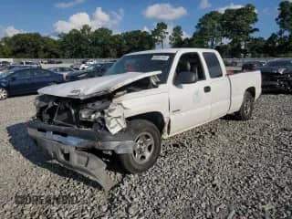 2003 Chevrolet Silverado 1500 Work Truck z VIN 2GCEC19X531334231, wystawiony jako Copart lot #62837145 z przebiegiem Nie podano mil oraz Nie do naprawy • Non repairable. Historia ofert i sprzedaży dostępna na DreamBid. Obrazek 1.