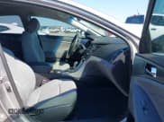 ✅ 2011 Hyundai Sonata Hybrid • VIN: KMHEC4A47BA006439 • Lot: 43355728. Listed on IAAI with 156,270 mi. Free auction sales archive from the USA and detailed vehicle history report at DreamBid. Image 5.