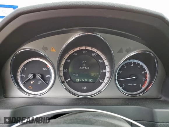 ✅ 2009 Mercedes-Benz C 300 Sport • VIN: WDDGF54X59F244468 • Lot: 93332245. Wystawiony na Copart z przebiegiem 237 435 mil. Bezpłatny archiwum sprzedaży aukcyjnych z USA i szczegółowy raport historii pojazdu na DreamBid. Zdjęcie 9.