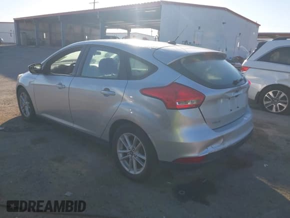 ✅ 2018 Ford Focus SE • VIN: 1FADP3K27JL225258 • Lot: 43526821. Listed on IAAI with 87,350 mi. Free auction sales archive from the USA and detailed vehicle history report at DreamBid. Image 3.