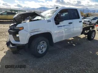 ✅ 2020 Chevrolet Silverado 2500HD • VIN: 1GB2YLE76LF284443 • Лот: 81076714. Опубликован ранее на Copart с пробегом Не указан. Бесплатный доступ к архиву аукционных продаж из США и подробный отчёт об истории автомобиля на DreamBid. Изображение 1.