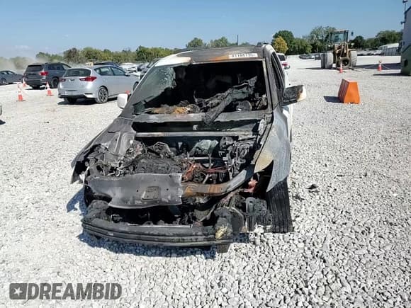 ✅ 2017 Dodge Journey SXT • VIN: 3C4PDCBB6HT594949 • Lot: 81188135. Listed on Copart with Not provided. Free auction sales archive from the USA and detailed vehicle history report at DreamBid. Image 13.