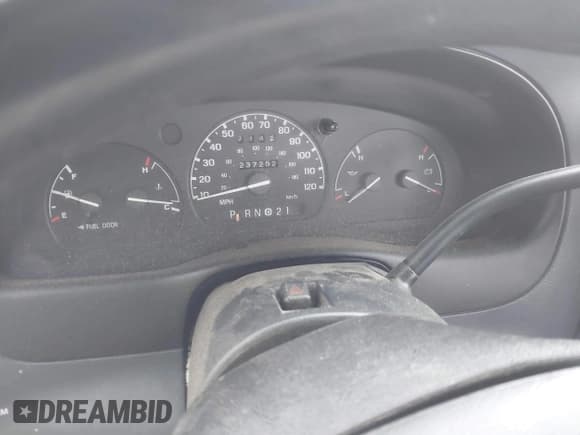 ✅ 1998 Ford Ranger XL • VIN: 1FTYR10U7WUA82148 • Lot: 41619390. Listed on IAAI with Not provided. Free auction sales archive from the USA and detailed vehicle history report at DreamBid. Image 7.