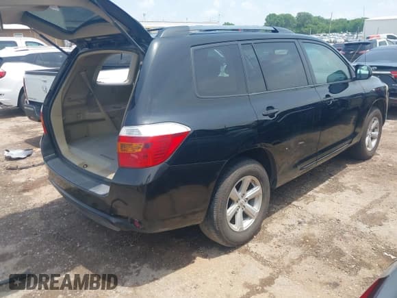 ✅ 2010 Toyota Highlander • VIN: 5TDZK3EH8AS005608 • Lot: 42443768. Wystawiony na IAAI z przebiegiem 150 605 mil. Bezpłatny archiwum sprzedaży aukcyjnych z USA i szczegółowy raport historii pojazdu na DreamBid. Zdjęcie 4.