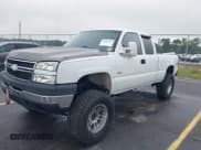 ✅ 2004 Chevrolet Silverado 2500HD LT • VIN: 1GCHK29164E130488 • Лот: 42934215. Опубликован ранее на IAAI с пробегом 380 858 миль. Бесплатный доступ к архиву аукционных продаж из США и подробный отчёт об истории автомобиля на DreamBid. Изображение 2.