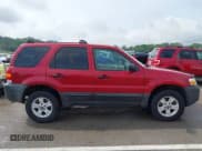 ✅ 2006 Ford Escape XLT • VIN: 1FMYU93166KA44836 • Lot: 42104051. Listed on IAAI with 176,367 mi. Free auction sales archive from the USA and detailed vehicle history report at DreamBid. Image 13.