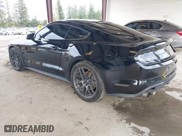 ✅ 2018 Ford Mustang GT Premium • VIN: 1FA6P8CFXJ5129121 • Lot: 43763902. Listed on IAAI with 67,687 mi. Free auction sales archive from the USA and detailed vehicle history report at DreamBid. Image 3.