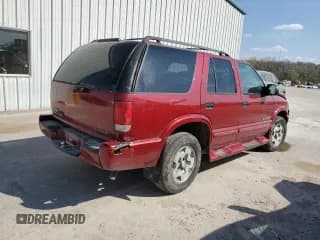 ✅ 2002 Chevrolet Blazer LS • VIN: 1GNDT13W52K123662 • Lot: 52893005. Wystawiony na Copart z przebiegiem 106 855 mil. Bezpłatny archiwum sprzedaży aukcyjnych z USA i szczegółowy raport historii pojazdu na DreamBid. Zdjęcie 3.