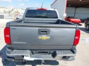 ✅ 2019 Chevrolet Colorado 2WD Work Truck • VIN: 1GCGSBEA5K1340098 • Lot: 43481894. Wystawiony na IAAI z przebiegiem 119 672 mil. Bezpłatny archiwum sprzedaży aukcyjnych z USA i szczegółowy raport historii pojazdu na DreamBid. Zdjęcie 16.
