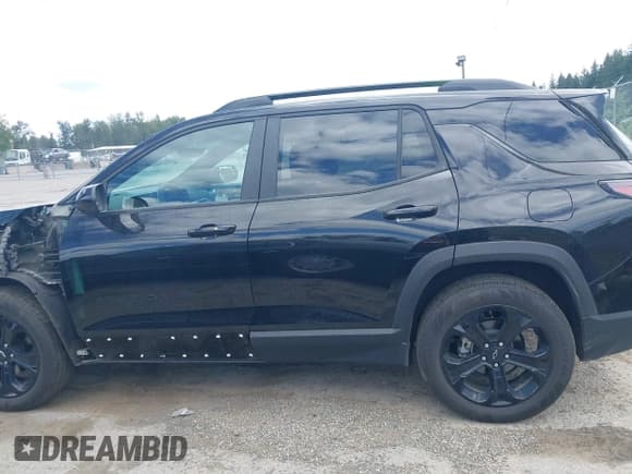 ✅ 2025 Chevrolet Equinox AWD LT • VIN: 3GNAXPEG0SL145177 • Lot: 42649026. Wystawiony na IAAI z przebiegiem 16 111 mil. Bezpłatny archiwum sprzedaży aukcyjnych z USA i szczegółowy raport historii pojazdu na DreamBid. Zdjęcie 15.