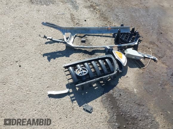 ✅ 2004 Toyota Tacoma • VIN: 5TEWN72NX4Z399325 • Lot: 42759903. Wystawiony na IAAI z przebiegiem 154 575 mil. Bezpłatny archiwum sprzedaży aukcyjnych z USA i szczegółowy raport historii pojazdu na DreamBid. Zdjęcie 12.