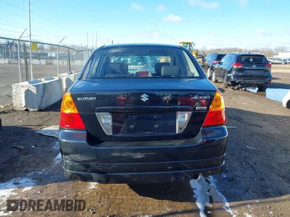 ✅ 2006 Suzuki Aerio • VIN: JS2RB62S065300349 • Lot: 41796030. Wystawiony na IAAI z przebiegiem 67 098 mil. Bezpłatny archiwum sprzedaży aukcyjnych z USA i szczegółowy raport historii pojazdu na DreamBid. Zdjęcie 16.