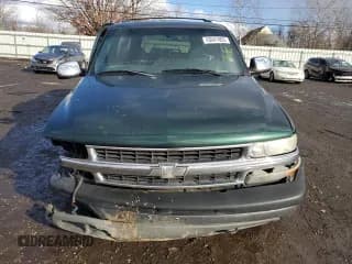 ✅ 2002 Chevrolet Suburban Z71 • VIN: 3GNFK16ZX2G298434 • Лот: 43641805. Опубликован ранее на Copart с пробегом Не указан. Бесплатный доступ к архиву аукционных продаж из США и подробный отчёт об истории автомобиля на DreamBid. Изображение 5.