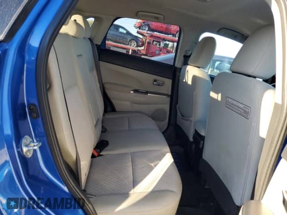 2018 Mitsubishi Outlander ES with VIN JA4AR3AU1JZ020133, listed as a Copart auction lot 82357925 with 103,416 mi miles and Salvage title. Bid and sale history available at DreamBid. Image 11.