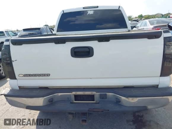 2006 Chevrolet Silverado 1500 LT1 с VIN 2GCEK13Z661295201, выставлен на аукционе IAAI как лот 43230449 с пробегом 245 861 миль миль и . История ставок и продаж доступна на DreamBid. Изображение 16.