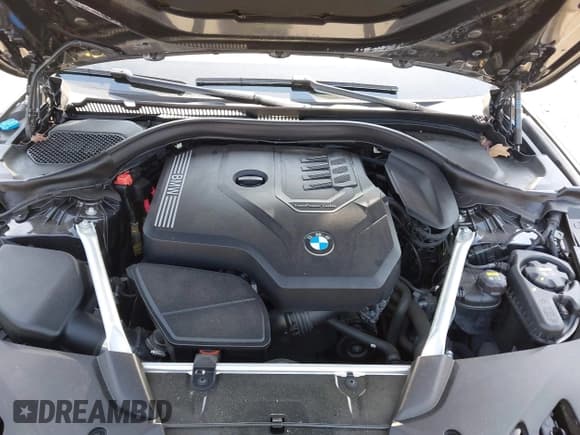 ✅ 2021 BMW 5 Series 530i xDrive • VIN: WBA13BJ04MCF43555 • Lot: 42169253. Listed on IAAI with 43,501 mi. Free auction sales archive from the USA and detailed vehicle history report at DreamBid. Image 10.