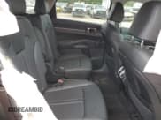 ✅ 2025 Kia Sorento X-Line EX • VIN: 5XYRHDJF8SG360608 • Lot: 65205815. Wystawiony na Copart z przebiegiem 2 444 mil. Bezpłatny archiwum sprzedaży aukcyjnych z USA i szczegółowy raport historii pojazdu na DreamBid. Zdjęcie 11.