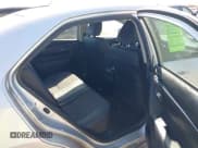 ✅ 2017 Toyota Corolla LE • VIN: 5YFBURHE2HP579804 • Лот: 43441128. Опубликован ранее на IAAI с пробегом 139 998 миль. Бесплатный доступ к архиву аукционных продаж из США и подробный отчёт об истории автомобиля на DreamBid. Изображение 8.