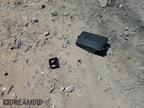 ✅ 2007 Volkswagen Golf GTI • VIN: WVWEV71K07W139164 • Lot: 56896555. Listed on Copart with 184,123 mi. Free auction sales archive from the USA and detailed vehicle history report at DreamBid. Image 12.