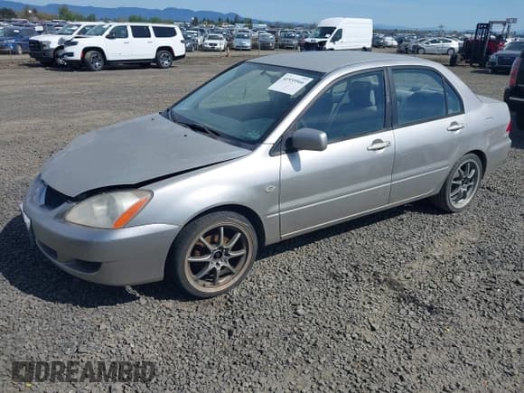 ✅ 2005 Mitsubishi Lancer ES • VIN: JA3AJ26E55U014748 • Lot: 41935566. Listed on IAAI with 255,336 mi. Free auction sales archive from the USA and detailed vehicle history report at DreamBid. Image 2.