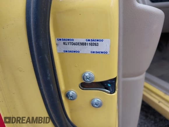 ✅ 2011 Chevrolet Aveo 1LT • VIN: KL1TD6DE9BB110263 • Lot: 42356517. Wystawiony na IAAI z przebiegiem 99 173 mil. Bezpłatny archiwum sprzedaży aukcyjnych z USA i szczegółowy raport historii pojazdu na DreamBid. Zdjęcie 9.