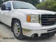 ✅ 2009 GMC Sierra 1500 • VIN: 1GTJC73609F150902 • Лот: 67979045. Опубликован ранее на Copart с пробегом 60 567 миль. Бесплатный доступ к архиву аукционных продаж из США и подробный отчёт об истории автомобиля на DreamBid. Изображение 1.
