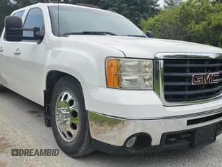 ✅ 2009 GMC Sierra 1500 • VIN: 1GTJC73609F150902 • Lot: 67979045. Wystawiony na Copart z przebiegiem 60 567 mil. Bezpłatny archiwum sprzedaży aukcyjnych z USA i szczegółowy raport historii pojazdu na DreamBid. Zdjęcie 1.