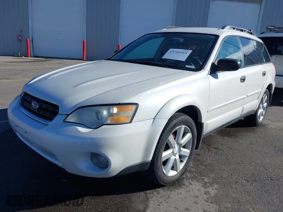 ✅ 2006 Subaru Legacy Outback • VIN: 4S4BP61C567318028 • Лот: 43799565. Опубликован ранее на IAAI с пробегом 170 466 миль. Бесплатный доступ к архиву аукционных продаж из США и подробный отчёт об истории автомобиля на DreamBid. Изображение 2.