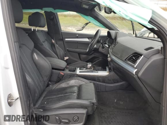 ✅ 2025 Audi Q5 S line Premium Plus • VIN: WA1EAAFY7S2055729 • Lot: 92926305. Listed on Copart with 13,592 mi. Free auction sales archive from the USA and detailed vehicle history report at DreamBid. Image 7.