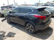 ✅ 2017 Nissan Rogue S • VIN: JN1BJ1CR9HW104696 • Lot: 42579125. Listed on IAAI with 51,856 mi. Free auction sales archive from the USA and detailed vehicle history report at DreamBid. Image 3.