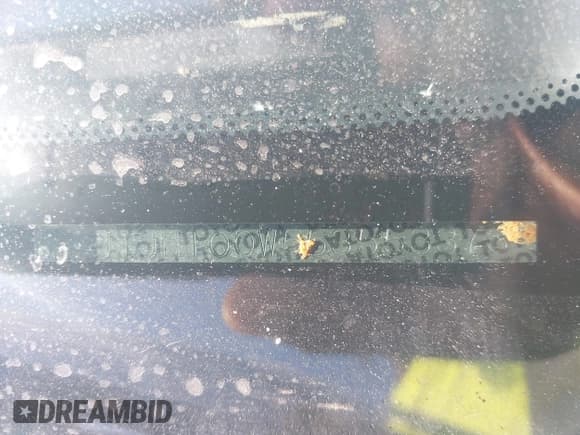 ✅ 2005 Lexus LX 470 • VIN: JTJHT00W553553373 • Лот: 43194001. Опубликован ранее на IAAI с пробегом 120 531 миль. Бесплатный доступ к архиву аукционных продаж из США и подробный отчёт об истории автомобиля на DreamBid. Изображение 17.