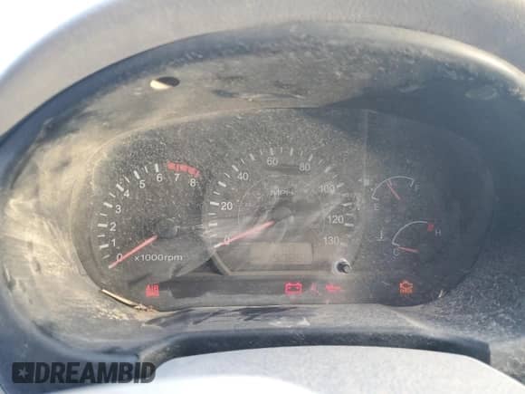 2005 Hyundai Accent GLS с VIN KMHCG35C15U325989, выставлен на аукционе Copart как лот 80578244 с пробегом 190 860 миль миль и Чистый • Clean title. История ставок и продаж доступна на DreamBid. Изображение 9.