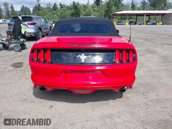 ✅ 2015 Ford Mustang V6 • VIN: 1FATP8EM7F5419323 • Lot: 42553156. Listed on IAAI with 93,388 mi. Free auction sales archive from the USA and detailed vehicle history report at DreamBid. Image 16.