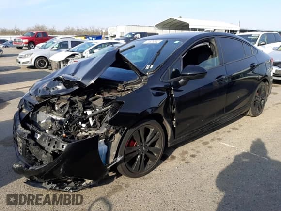 ✅ 2018 Chevrolet Cruze LT • VIN: 1G1BE5SM4J7172234 • Lot: 71506632. Listed on Copart with 44,583 mi. Free auction sales archive from the USA and detailed vehicle history report at DreamBid. Image 1.
