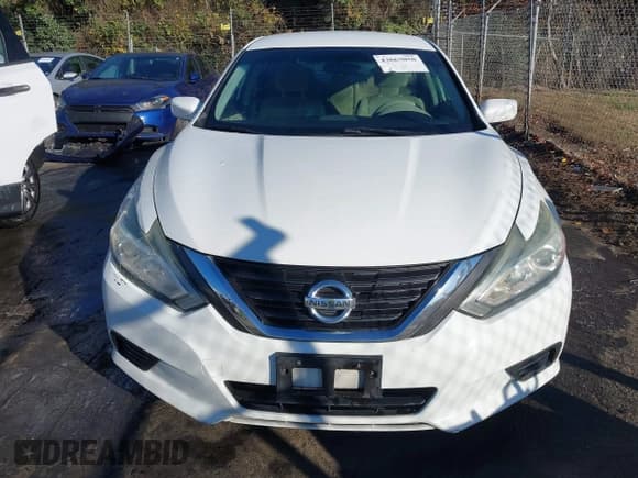✅ 2016 Nissan Altima SR • VIN: 1N4AL3AP5GC142948 • Лот: 43663050. Опубликован ранее на IAAI с пробегом 248 114 миль. Бесплатный доступ к архиву аукционных продаж из США и подробный отчёт об истории автомобиля на DreamBid. Изображение 12.