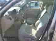 2007 Chevrolet HHR LS z VIN 3GNDA13D87S619944, wystawiony jako Copart lot #89536775 z przebiegiem 104 808 mil mil oraz Szkoda całkowita • Salvage title. Historia ofert i sprzedaży dostępna na DreamBid. Obrazek 7.