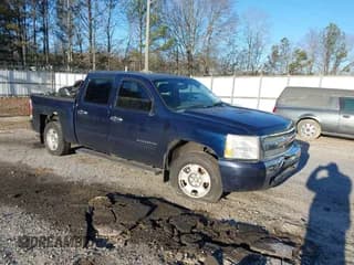 ✅ 2011 Chevrolet Silverado 1500 LT • VIN: 3GCPKSEA7BG330268 • Lot: 41253245. Wystawiony na IAAI z przebiegiem 204 503 mil. Bezpłatny archiwum sprzedaży aukcyjnych z USA i szczegółowy raport historii pojazdu na DreamBid. Zdjęcie 1.