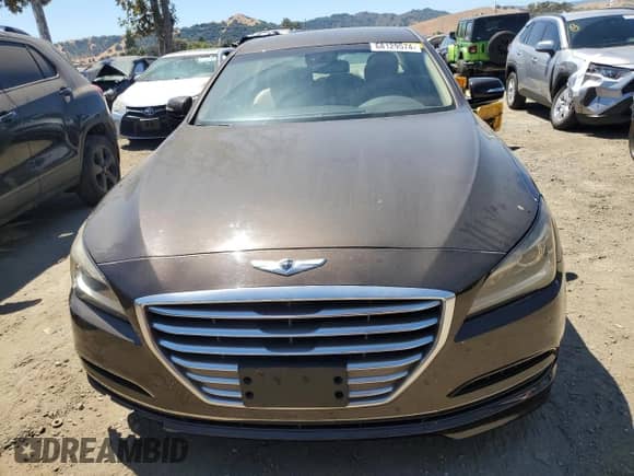 2015 Hyundai Genesis 3.8L z VIN KMHGN4JE2FU043091, wystawiony jako Copart lot #68129574 z przebiegiem 79 222 mil mil oraz Szkoda całkowita • Salvage title. Historia ofert i sprzedaży dostępna na DreamBid. Obrazek 5.