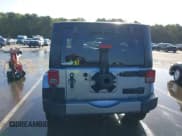 ✅ 2018 Jeep Wrangler Unlimited Sahara • VIN: 1C4HJWEG6JL929344 • Lot: 43341201. Wystawiony na IAAI z przebiegiem 84 960 mil. Bezpłatny archiwum sprzedaży aukcyjnych z USA i szczegółowy raport historii pojazdu na DreamBid. Zdjęcie 17.