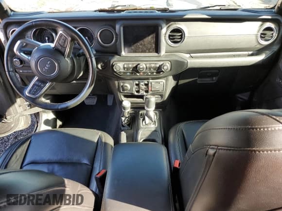 ✅ 2021 Jeep Wrangler Unlimited Sahara • VIN: 1C4JJXP62MW676649 • Лот: 82445105. Опубликован ранее на Copart с пробегом Не указан. Бесплатный доступ к архиву аукционных продаж из США и подробный отчёт об истории автомобиля на DreamBid. Изображение 8.