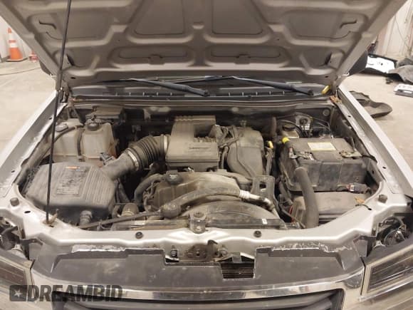 ✅ 2011 GMC Canyon SLT • VIN: 1GTH6NFE2B8131890 • Lot: 43561431. Listed on IAAI with 114,728 mi. Free auction sales archive from the USA and detailed vehicle history report at DreamBid. Image 10.