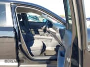 ✅ 2025 Nissan Kicks SV • VIN: 3N8AP6CAXSL372219 • Lot: 43230427. Listed on IAAI with 4,418 mi. Free auction sales archive from the USA and detailed vehicle history report at DreamBid. Image 5.