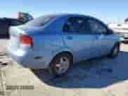 2005 Chevrolet Aveo LS z VIN KL1TD52665B399970, wystawiony jako Copart lot #84402524 z przebiegiem 103 145 mil mil oraz Szkoda całkowita • Salvage title. Historia ofert i sprzedaży dostępna na DreamBid. Obrazek 3.