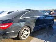 ✅ 2013 Mercedes-Benz E 350 • VIN: WDDKJ5KB1DF218099 • Lot: 43906123. Listed on IAAI with 140,263 mi. Free auction sales archive from the USA and detailed vehicle history report at DreamBid. Image 13.