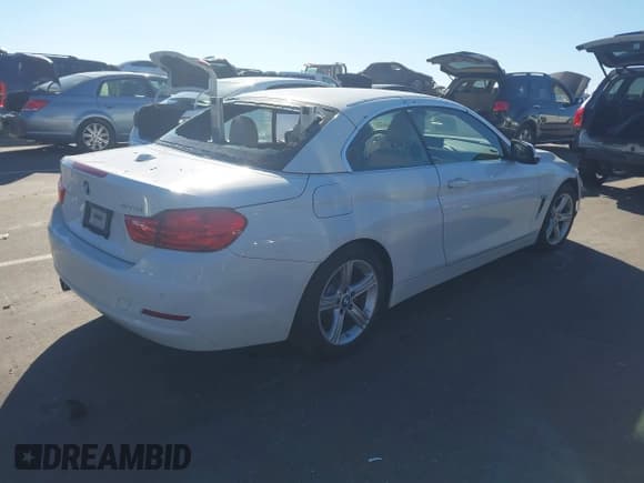 ✅ 2015 BMW 4 Series 428i • VIN: WBA3V7C54FP771749 • Лот: 43576152. Опубликован ранее на IAAI с пробегом 77 838 миль. Бесплатный доступ к архиву аукционных продаж из США и подробный отчёт об истории автомобиля на DreamBid. Изображение 4.