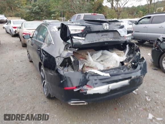 ✅ 2022 Honda Accord Sport • VIN: 1HGCV1F36NA021797 • Lot: 43362306. Listed on IAAI with 44,153 mi. Free auction sales archive from the USA and detailed vehicle history report at DreamBid. Image 3.