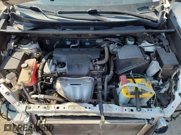 ✅ 2017 Toyota RAV4 SE • VIN: JTMNFREV5HJ711230 • Лот: 70559145. Опубликован ранее на Copart с пробегом 160 647 миль. Бесплатный доступ к архиву аукционных продаж из США и подробный отчёт об истории автомобиля на DreamBid. Изображение 11.